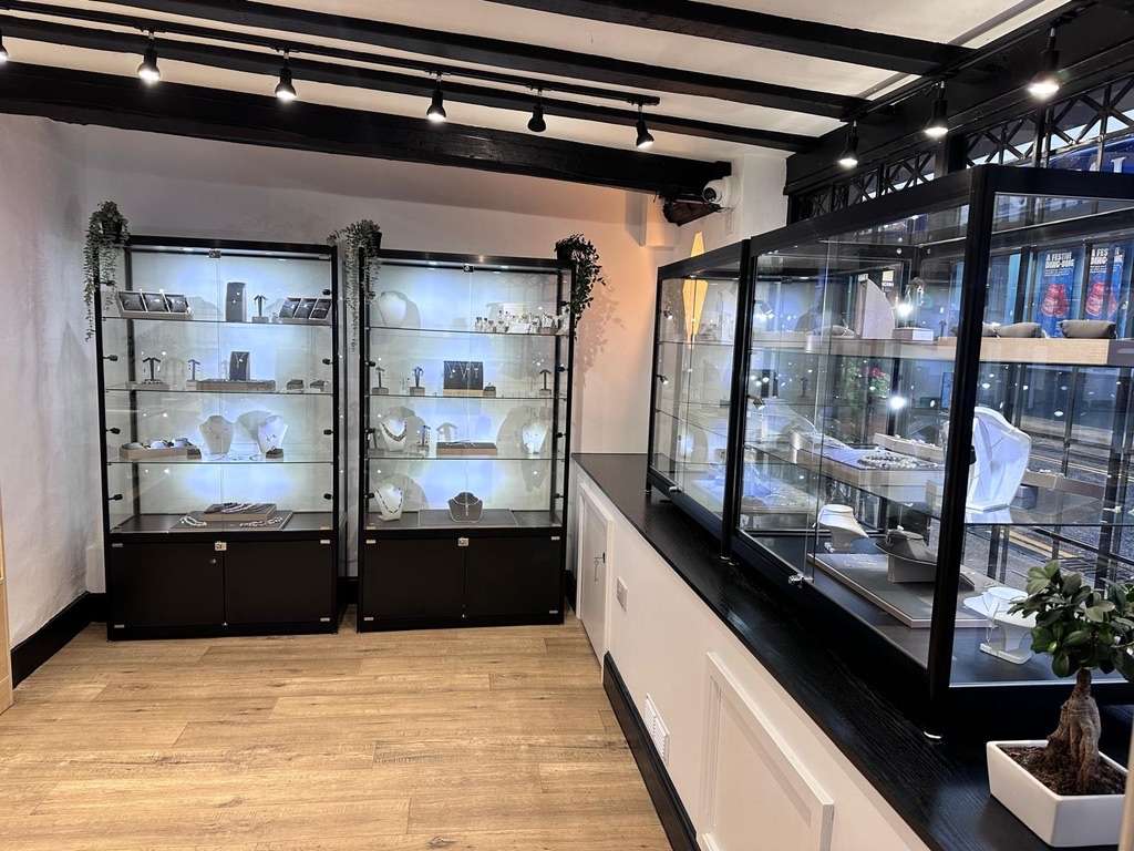 163EDBB2-C6C9-462E-B781-59E411BA6F2A_1_105_c-squashed